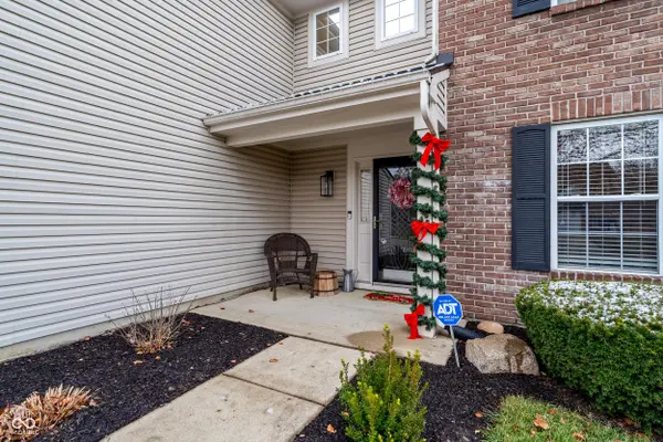 13209 Westwood LN, Fishers, IN 46038