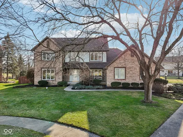 1451 Clearwater CT, Carmel, IN 46032