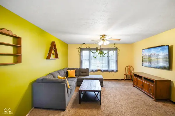 3286 W Serenity Pkwy, Connersville, IN 47331
