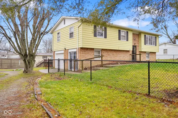 3286 W Serenity Pkwy, Connersville, IN 47331
