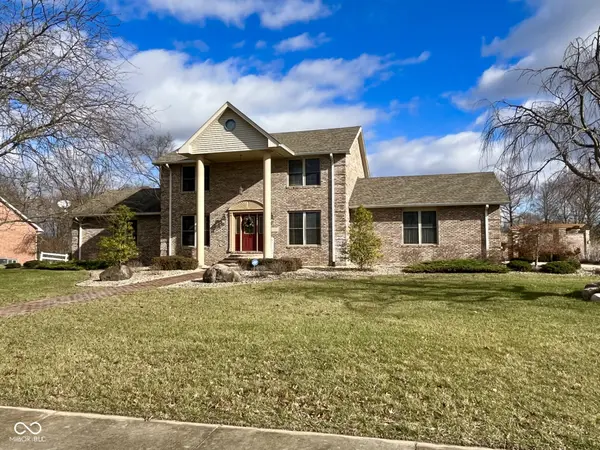 661 Whittier DR, Seymour, IN 47274
