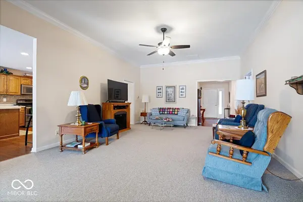 5004 Coventry Park CIR, Indianapolis, IN 46237