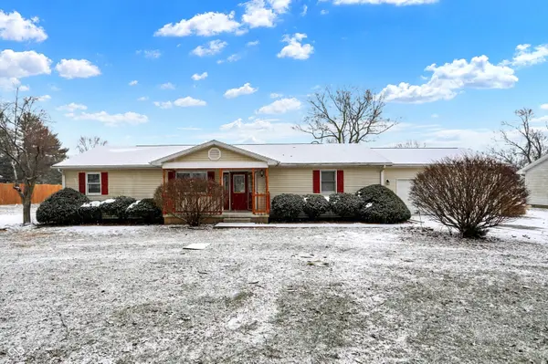 260 N Plum ST, Clinton, IN 47842