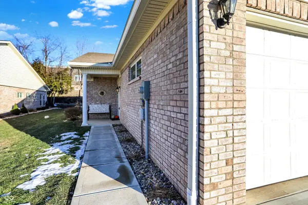 733 Disciples WAY, Greenwood, IN 46143