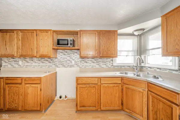 2606 State ST, Anderson, IN 46012