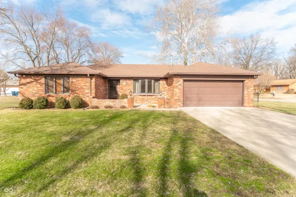 1204 Kauai CT, Indianapolis, IN 46217