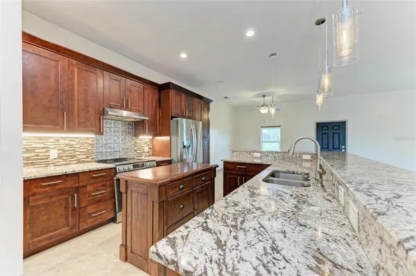 7635 WAUCHULA RD, Myakka City, FL 34251