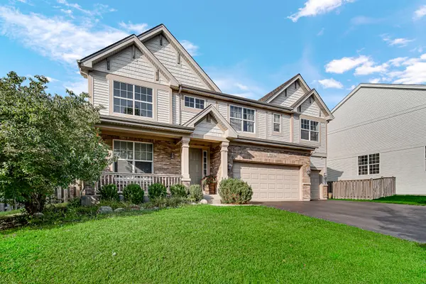 385 Post Oak CIR, West Chicago, IL 60185