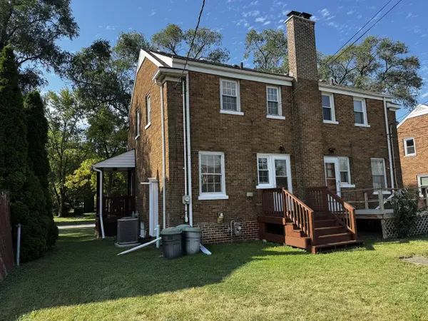 223 Adelaide PL, Munster, IN 46321