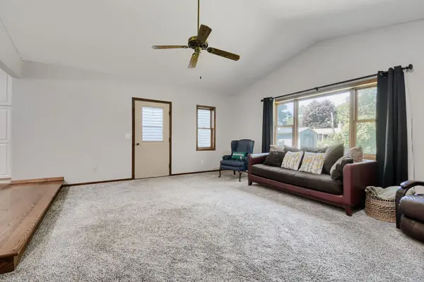 10439 Thrush ST NW, Coon Rapids, MN 55433