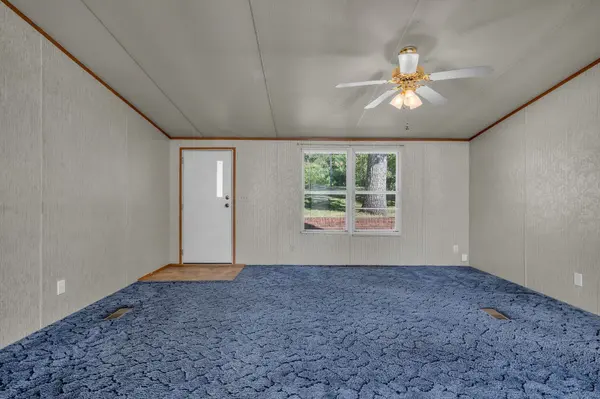 1066 Paula Ln, Pegram, TN 37143
