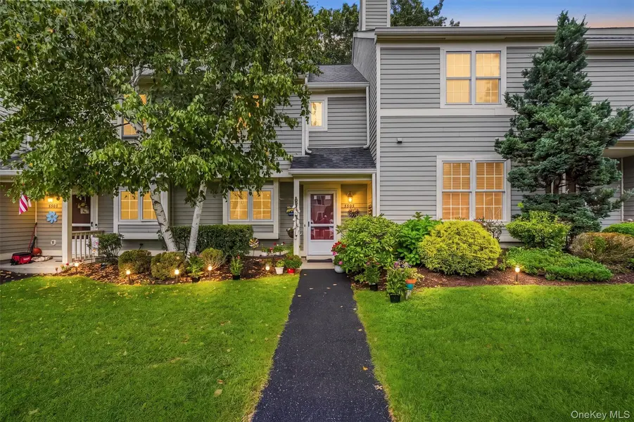 5304 Applewood CIR, Carmel, NY 10512