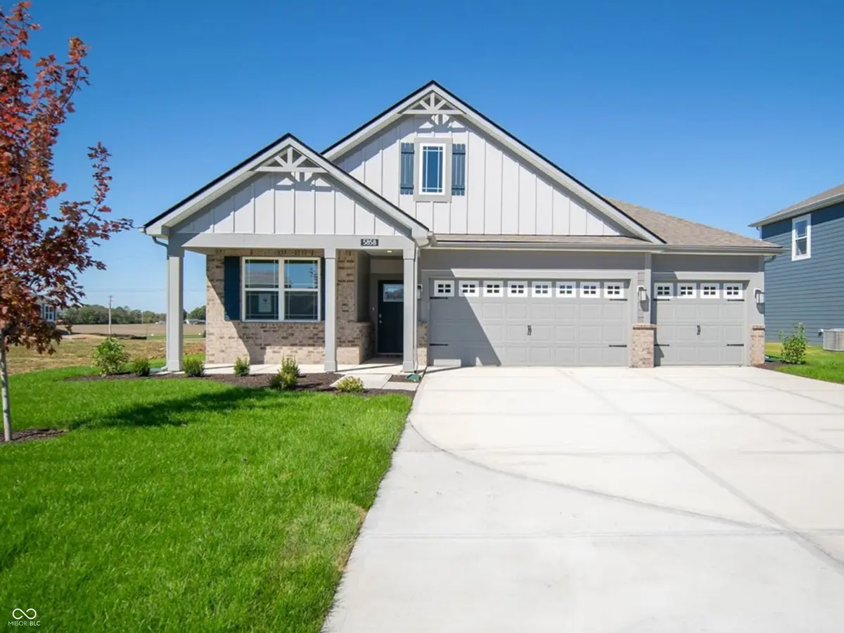 5858 Handbell LN, Greenwood, IN 46143