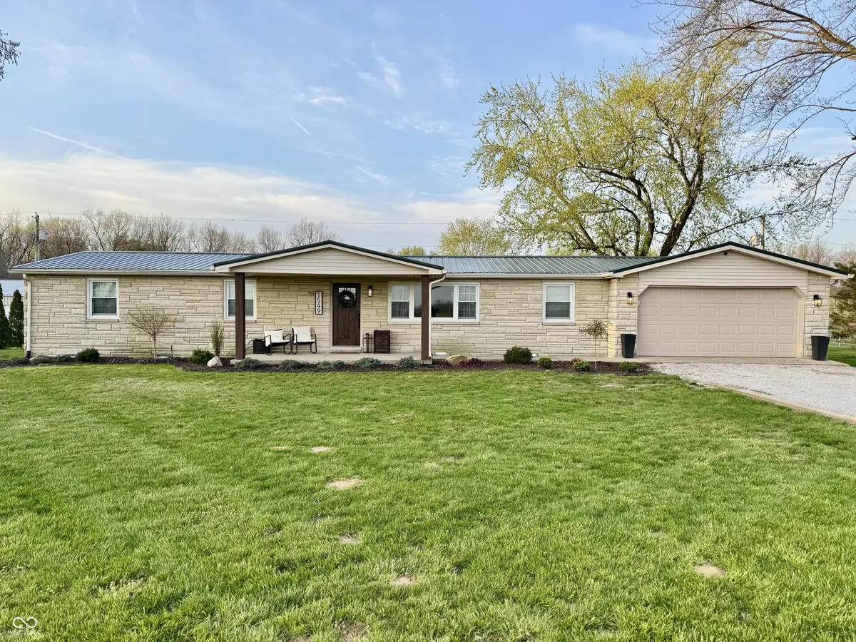 1549 W County Road 100 S, Brownstown, IN 47220