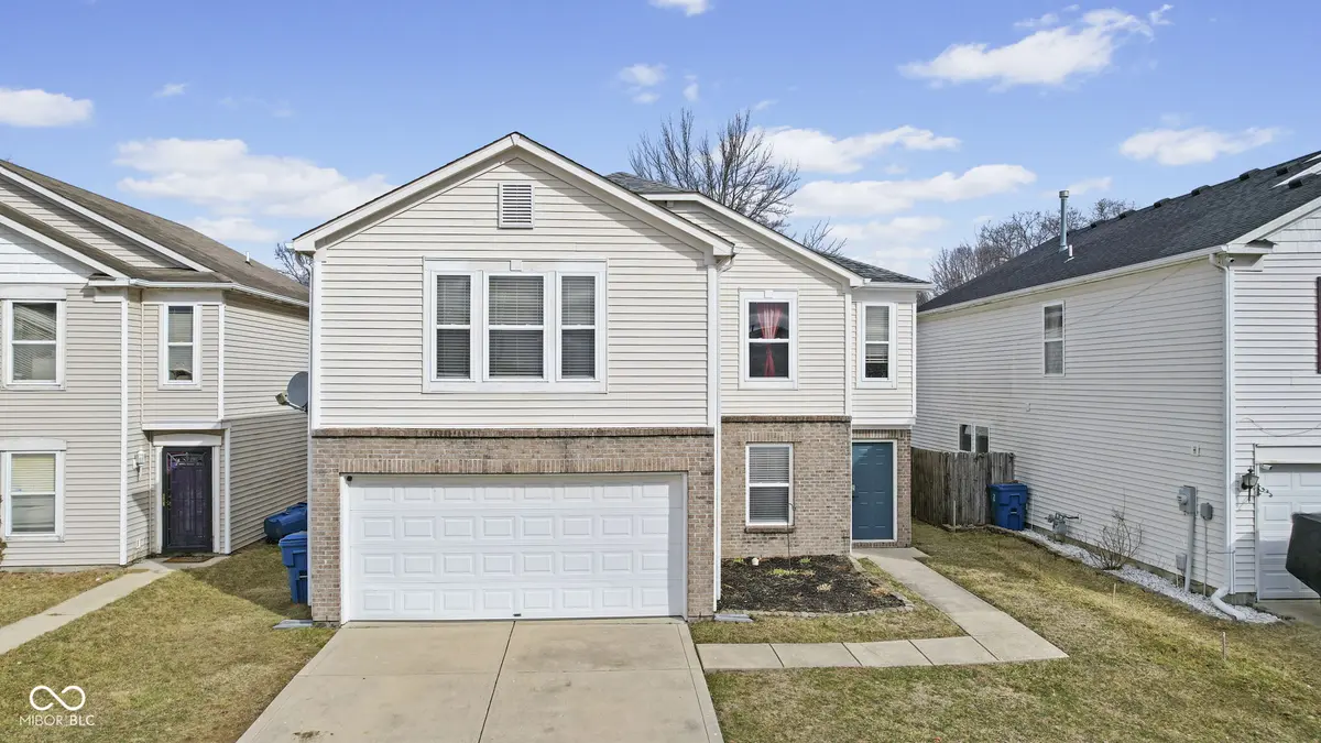 11614 Presidio DR, Indianapolis, IN 46235