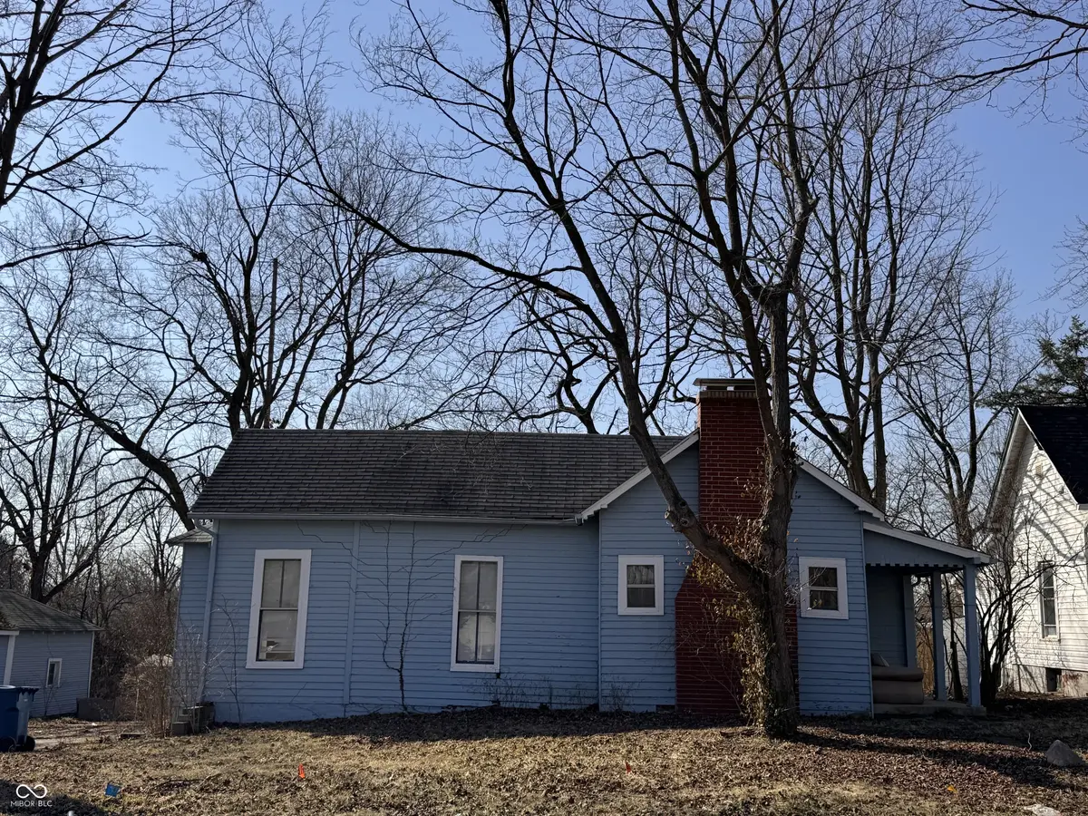 2933 E 56th ST, Indianapolis, IN 46220