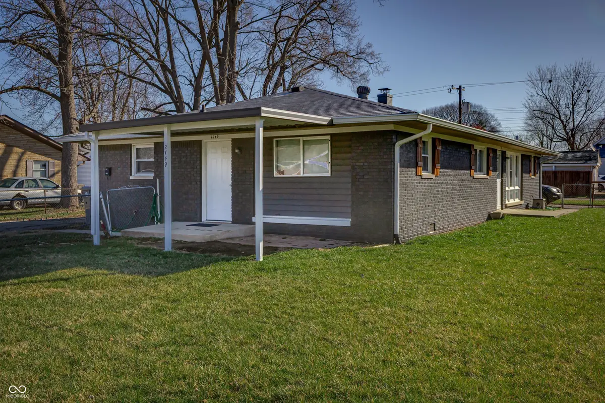 2749 S Illinois ST, Indianapolis, IN 46225
