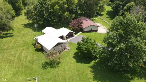986 S Donald ST, Rushville, IN 46173