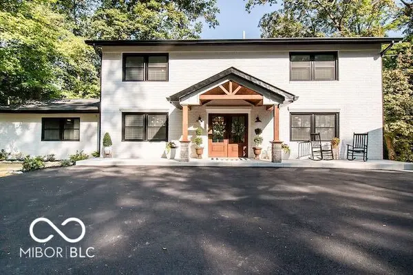 4340 N Huffer RD, Columbus, IN 47203