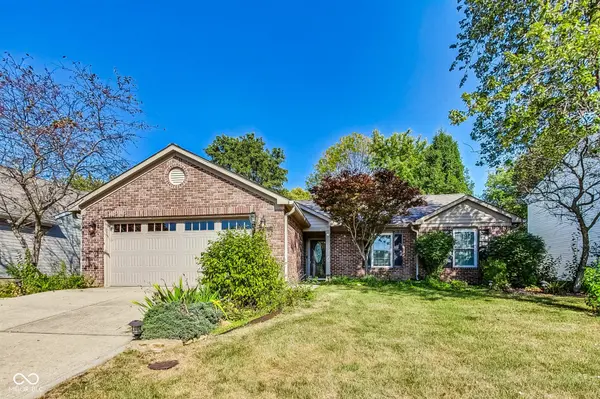 6256 Valleyview DR, Fishers, IN 46038