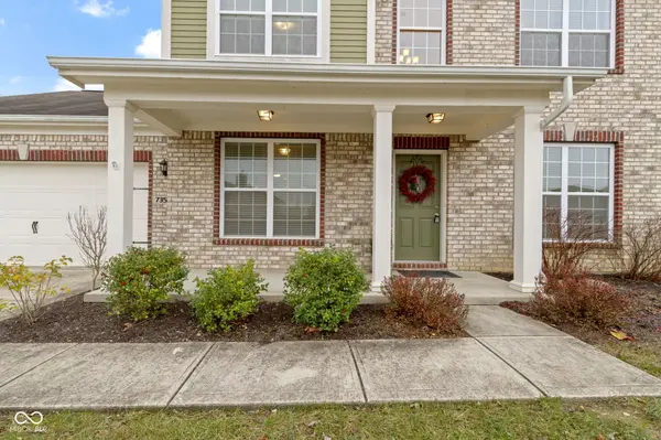7351 Red Maple DR, Zionsville, IN 46077