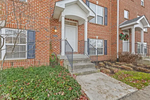15322 Mystic Rock DR, Carmel, IN 46033