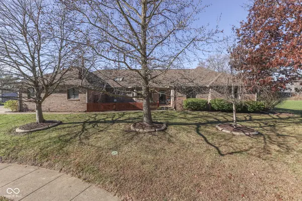 1504 Wildwood CT, Plainfield, IN 46168