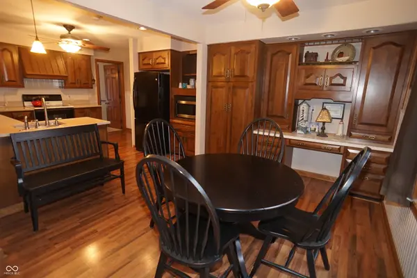 1166 County Line RD, Batesville, IN 47006