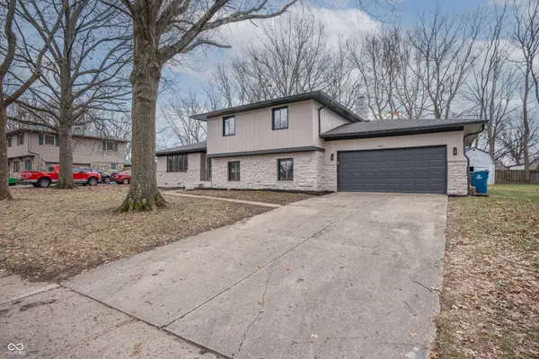 621 Mellowood DR, Indianapolis, IN 46217