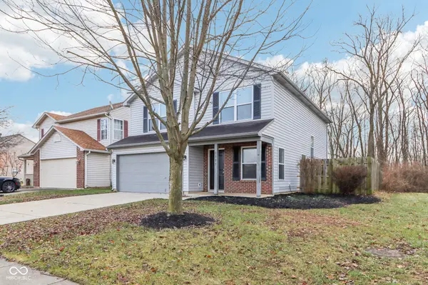 1127 Maple Stream DR, Indianapolis, IN 46217