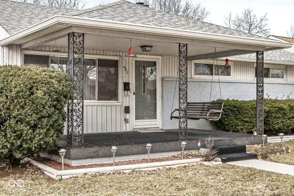 402 N 14th AVE, Beech Grove, IN 46107