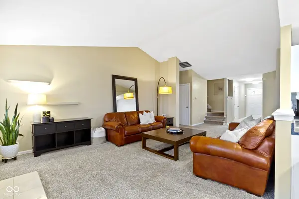 13494 Forum Meadows DR Carmel, IN 46033