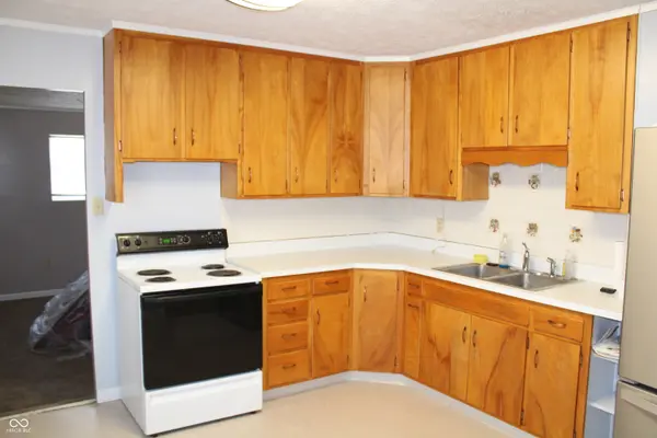 1626 Franklin DR, Plainfield, IN 46168