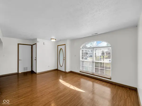 11054 Dura DR, Indianapolis, IN 46229