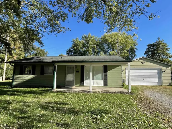 644 Fankboner CT, Greenwood, IN 46143