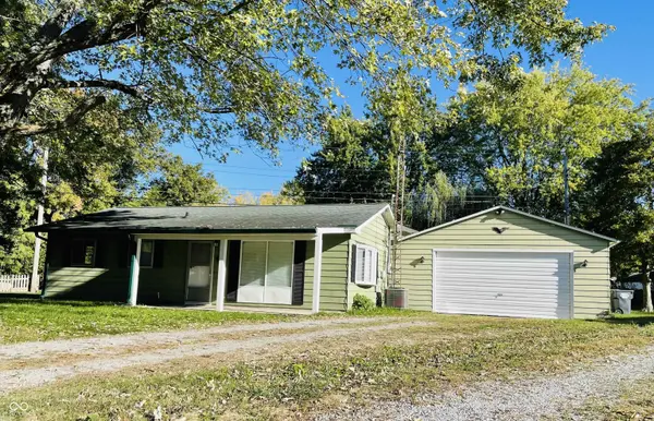 644 Fankboner CT, Greenwood, IN 46143