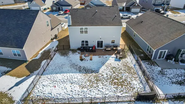 527 Shallowroot LN, Sheridan, IN 46069