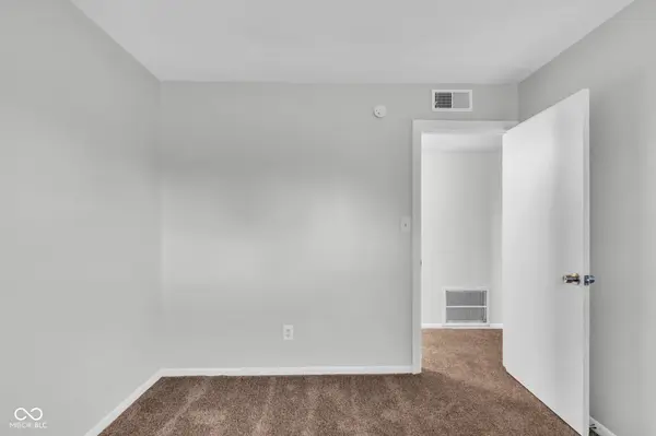 1462 Golay ST Indianapolis, IN 46203