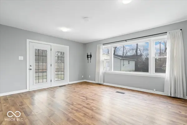 1313 Oakwood TRL, Indianapolis, IN 46260