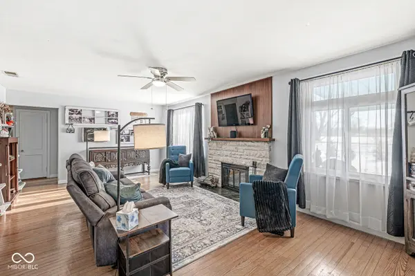 6940 Shelbyville RD, Indianapolis, IN 46237