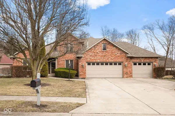 2487 Wayward Wind DR, Indianapolis, IN 46239