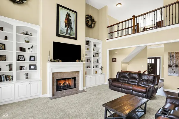 9643 N Box Elder CT, Mccordsville, IN 46055
