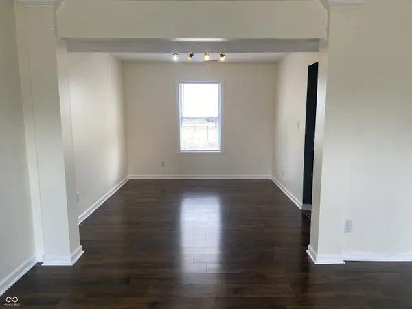457 Prince DR, Greenwood, IN 46142