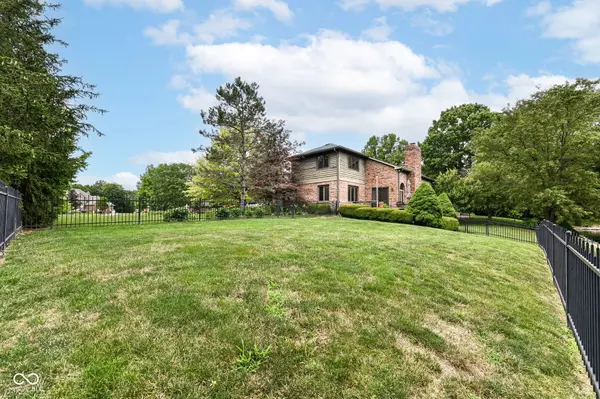 7645 Ballinshire N, Indianapolis, IN 46254