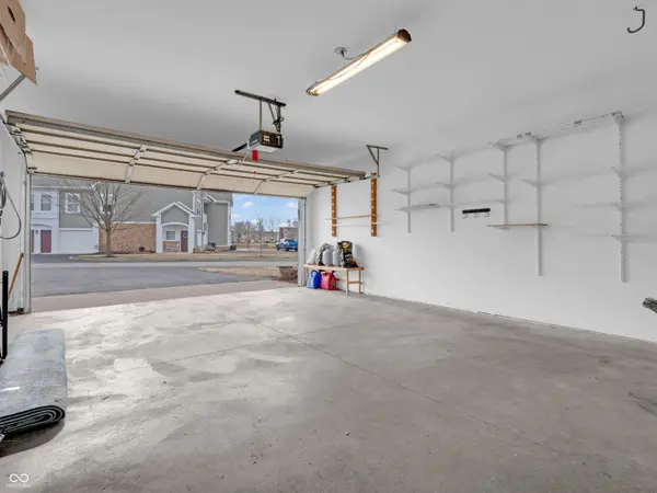 9657 Rialto TRL, Carmel, IN 46280