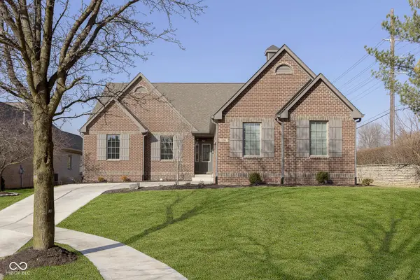 11584 Glen Ridge CIR, Fishers, IN 46037