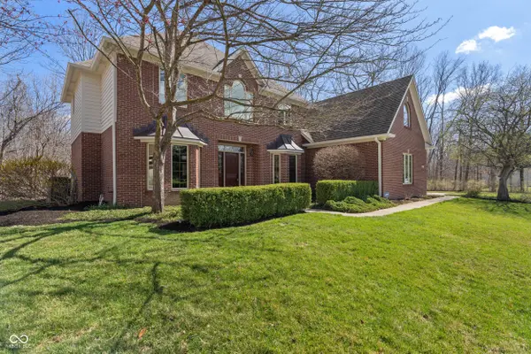 2163 Laurel Leaf LN, Avon, IN 46123