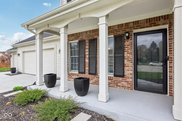11907 Ledgestone CIR, Fishers, IN 46037