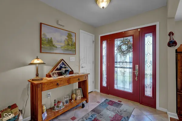 1608 Liberty WAY, Hope, IN 47246