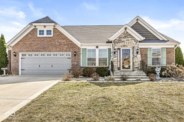 8759 Buttonbush CIR, Plainfield, IN 46168